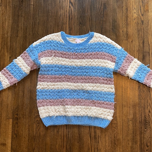 Chenille Knit Sweater 🧶 - Picture 2 of 5